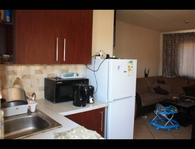 2 BEDROOM COMPLEX FOR SALE IN CLAYVILLE